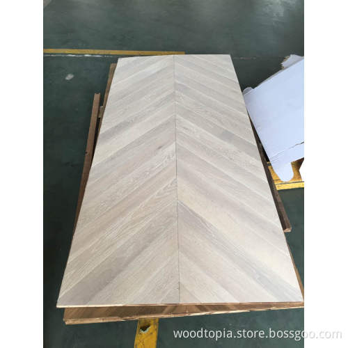 Engineered European White Oak Parquet Chevron Wood Flooring